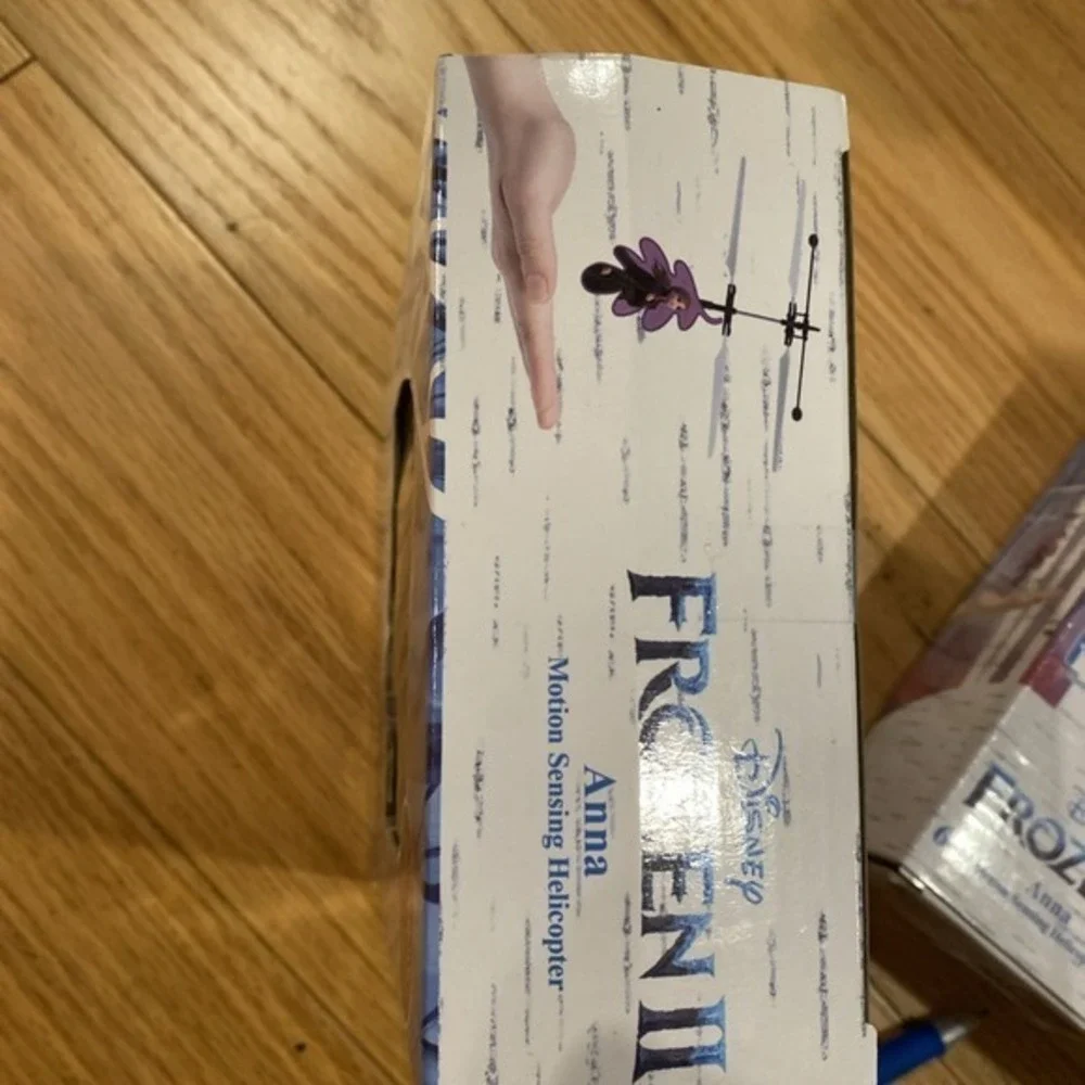 Disney Frozen II- Anna Motion Sensing Helicopter NIB‎ 